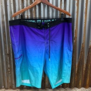 Dixxon board shorts
